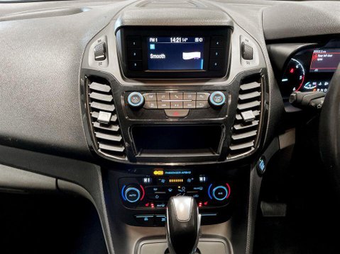 Ford Tourneo Connect 1.5 EcoBlue Titanium MPV 5dr Diesel Auto Euro 6 (s/s) (120 ps) 19