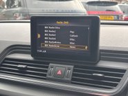 Audi Q5 2.0 TDI Sport SUV 5dr Diesel S Tronic quattro Euro 6 (s/s) (190 ps) 33