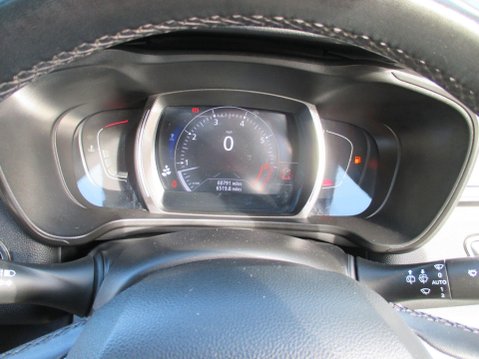 Renault Kadjar 1.3 TCe Iconic Euro 6 (s/s) 5dr 20