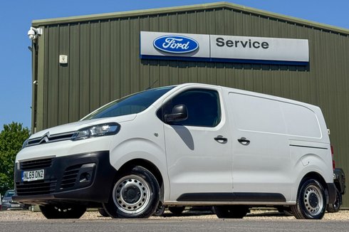 Citroen Dispatch MWB L2H1 Low Roof M 1000 Sensors EURO 6