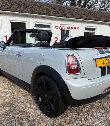 Mini Convertible COOPER SOHO.. CONVERTIBLE.. 11 SERVICES.. FULL LEATHER..A/C..CRUISE CONTROL 3