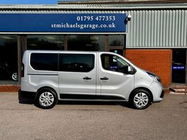 Renault Trafic 2.0 Trafic Sport Energy dCi 5dr 12