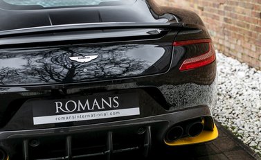 Aston Martin Vanquish S 23