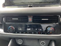 Nissan Qashqai 1.3 DIG-T MHEV N-Connecta SUV 5dr Petrol Hybrid XTRON Euro 6 (s/s) (158 ps) 27