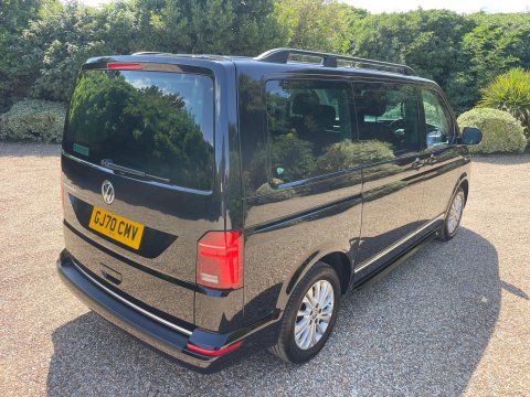 Volkswagen Caravelle 2.0 TDI Executive MPV 5dr Diesel DSG Euro 6 (s/s) (150 ps) 16