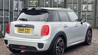 Mini Hatch 1.5 Cooper Hatchback 5dr Petrol Steptronic Euro 6 (s/s) (136 ps) 16