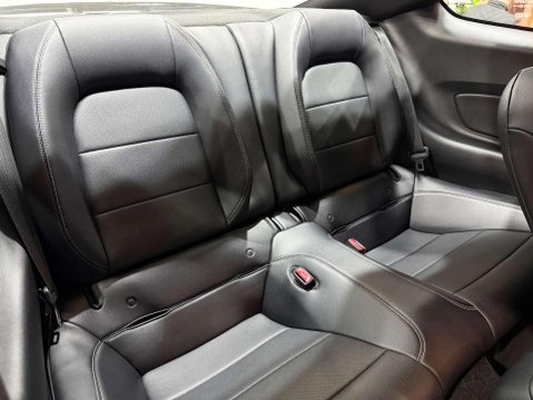 Ford Mustang 5.0 V8 GT Fastback 2dr Petrol SelShift Euro 6 (416 bhp) 34