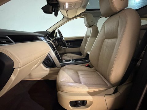Land Rover Discovery Sport SD4 HSE 18