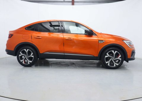 Renault Arkana 1.6 E-TECH r.s. line SUV 5dr Petrol Hybrid Auto 2WD Euro 6 (s/s) (145 bhp) 13