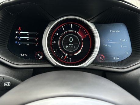 Aston Martin DB11 V12 58