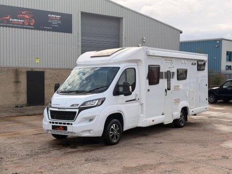 Elddis Autoquest BLUE HDI 335 L3 C/C TLL 1