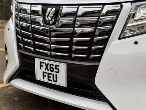 Toyota Alphard 3.5 V6 EXECUTIVE LOUNGE 7 SEAT 35