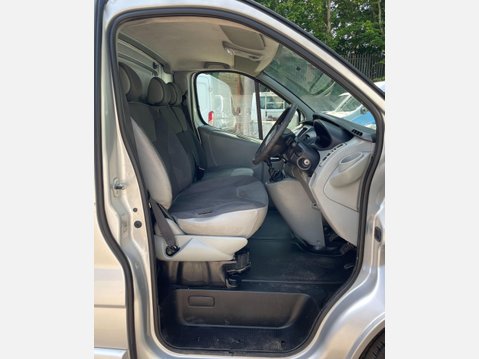 Vauxhall Vivaro 2.0 2900 CDTi Sportive Panel Van 4dr Diesel Manual FWD L3 (195 g/km, 113 bh 22