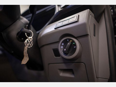 Volkswagen Transporter 2.0 BiTDI T32 Highline Panel Van 5dr Diesel DSG FWD SWB Euro 6 (s/s) (199 p 27