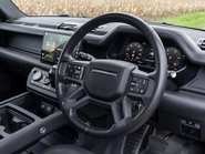 Land Rover Defender D300 X-Dynamic HSE URBAN 14