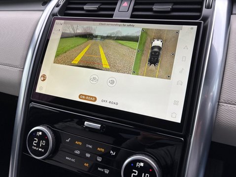Land Rover Discovery R-DYNAMIC HSE MHEV 21