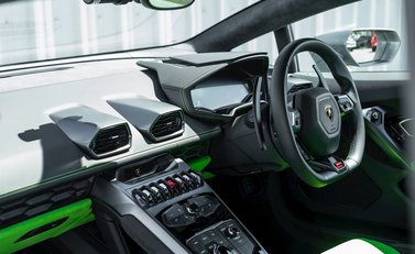 Lamborghini Huracan LP610-4 15