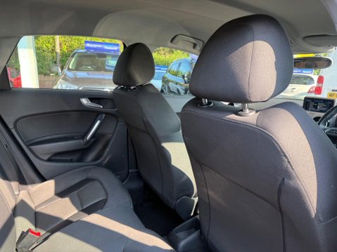 Audi A1 1.6 TDI Sport Sportback S Tronic Euro 6 (s/s) 5dr (Nav) 16
