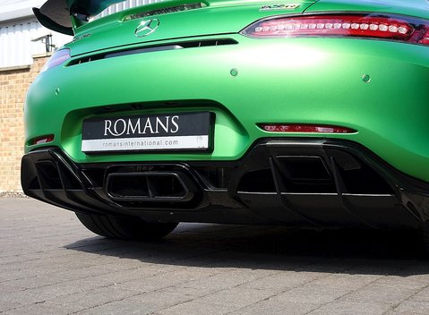 Mercedes-Benz AMG GT R GT R 16