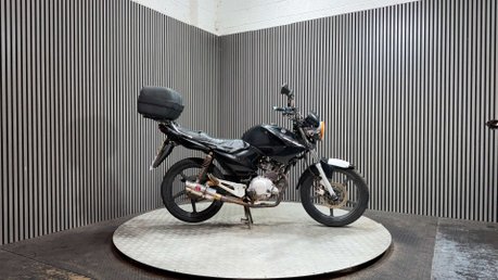 Yamaha YBR 125 2012 PROJECT LEARNER BIKE SPARES OR REPAIR 125CC 2