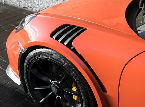 Porsche 911 GT3 RS (991) 28