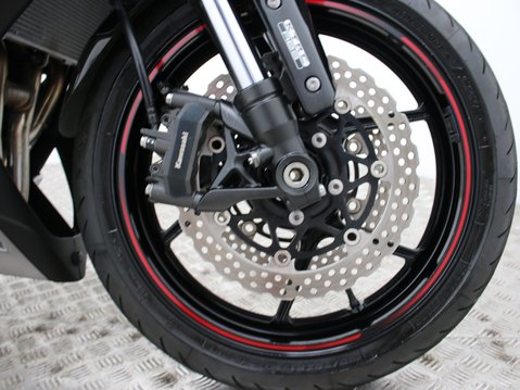 Kawasaki Z1000 SX ZX 1000 WJF 24