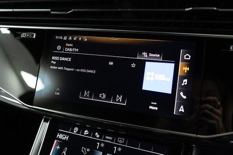 Audi Q8 3.0 TFSI V6 55 Black Edition SUV 5dr Petrol Tiptronic quattro Euro 6 (s/s) 14