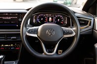Volkswagen Taigo R-LINE TSI DSG 15