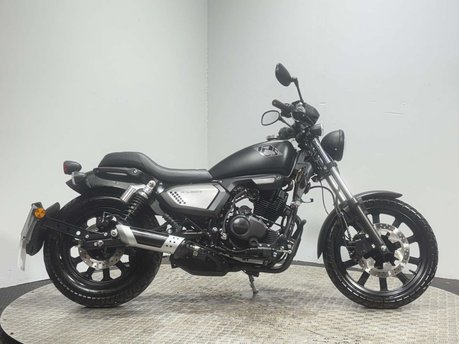 Keeway K-Light 125 2023 475 MILES VERY CLEAN NEW MOT SERVICED CRUISER BIKE 125CC