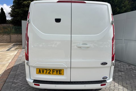 Ford Transit Custom 280 130 ps L1 Limited Panel Van - Sat Nav 12