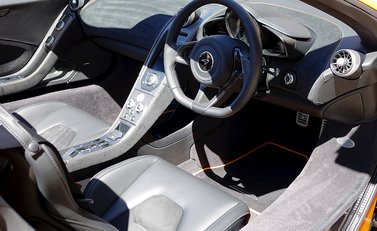 McLaren MP4-12C Spider 17