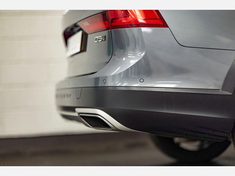 Volvo V90 2.0 D5 PowerPulse Auto AWD Euro 6 (s/s) 5dr 87