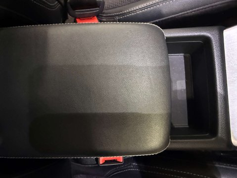 Audi A4 2.0 A4 S Line 35 TFSI Semi-Auto 5dr 29