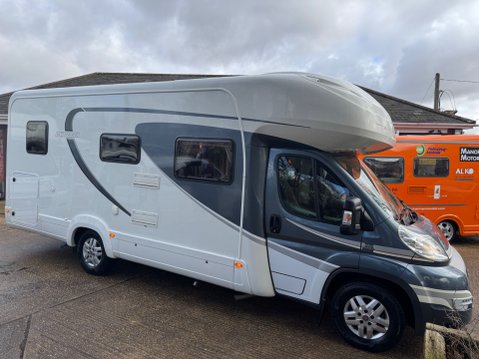 Auto-Trail Mohawk *** SOLD *** 32