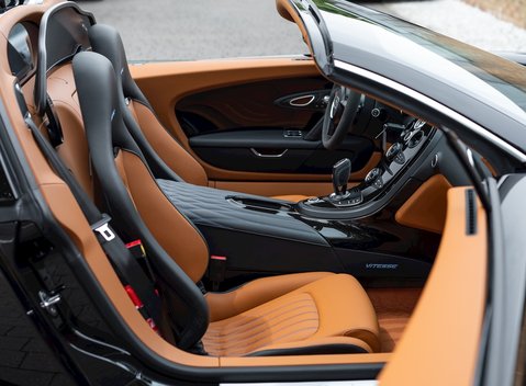 Bugatti Veyron Grand Sport Vitesse 16