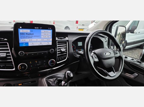Ford Transit Custom LIMITED 300 L1 H1 2.0 TDCI 130ps EU6 SWB 12