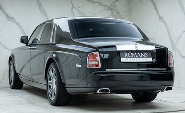 Rolls-Royce Phantom Series II 7