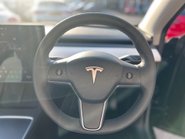 Tesla Model Y LONG RANGE AWD 19