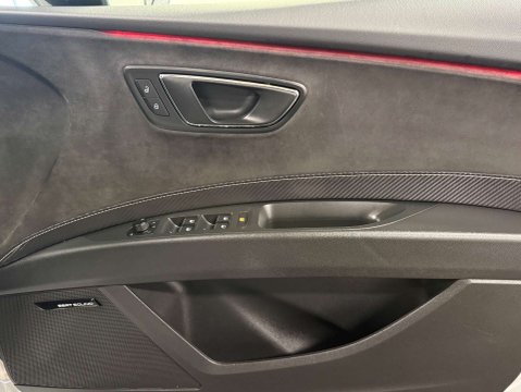 SEAT Leon 2.0 Leon Cupra 300 TSi Semi-Auto 5dr 10