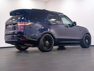 Land Rover Discovery 3.0 Discovery R-Dynamic SE D MHEV Auto 4WD 5dr 8