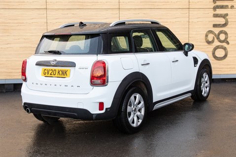 Mini Countryman COOPER CLASSIC 2