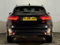 Jaguar F-Pace CHEQUERED FLAG AWD 7