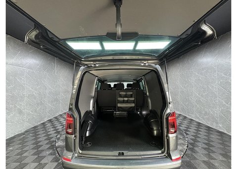 Volkswagen Transporter 2.0 TDI T32 Highline Kombi Double Cab 5dr Diesel DSG FWD SWB Euro 6 (s/s) ( 48
