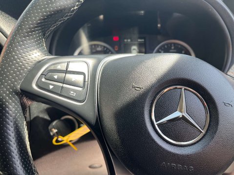 Mercedes-Benz Vito 1.7 Vito 110 CDI LONG WHEEL BASE SPORT STYLING 21