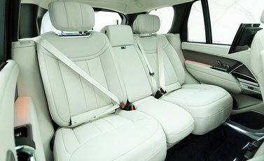 Land Rover Range Rover P530 First Edition 12