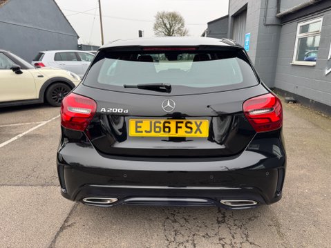 Mercedes-Benz A Class A 200 D AMG LINE PREMIUM 4