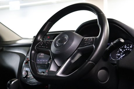 Nissan Qashqai DCI N-CONNECTA DCT 12