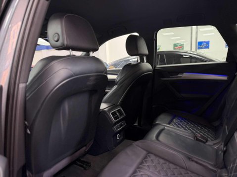 Audi SQ5 3.0 TFSI V6 SUV 5dr Petrol Tiptronic quattro Euro 6 (s/s) (354 ps) 44