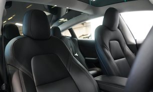 Tesla Model 3 RWD Standard Range Ryzen 1 Owner Adaptive LEDs Heat Pump Pano Roof  4