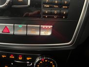 Mercedes-Benz M Class 3.0 ML350 V6 BlueTEC AMG Line G-Tronic 4WD Euro 6 (s/s) 5dr 31